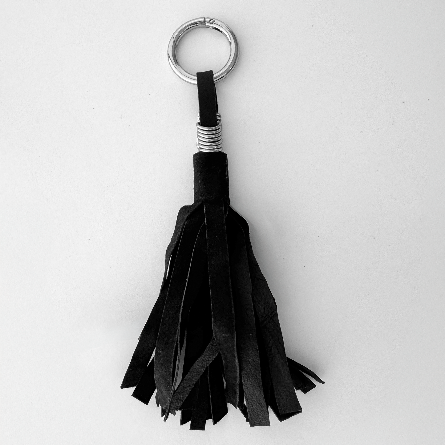 THE TASSLE KEYCHAIN